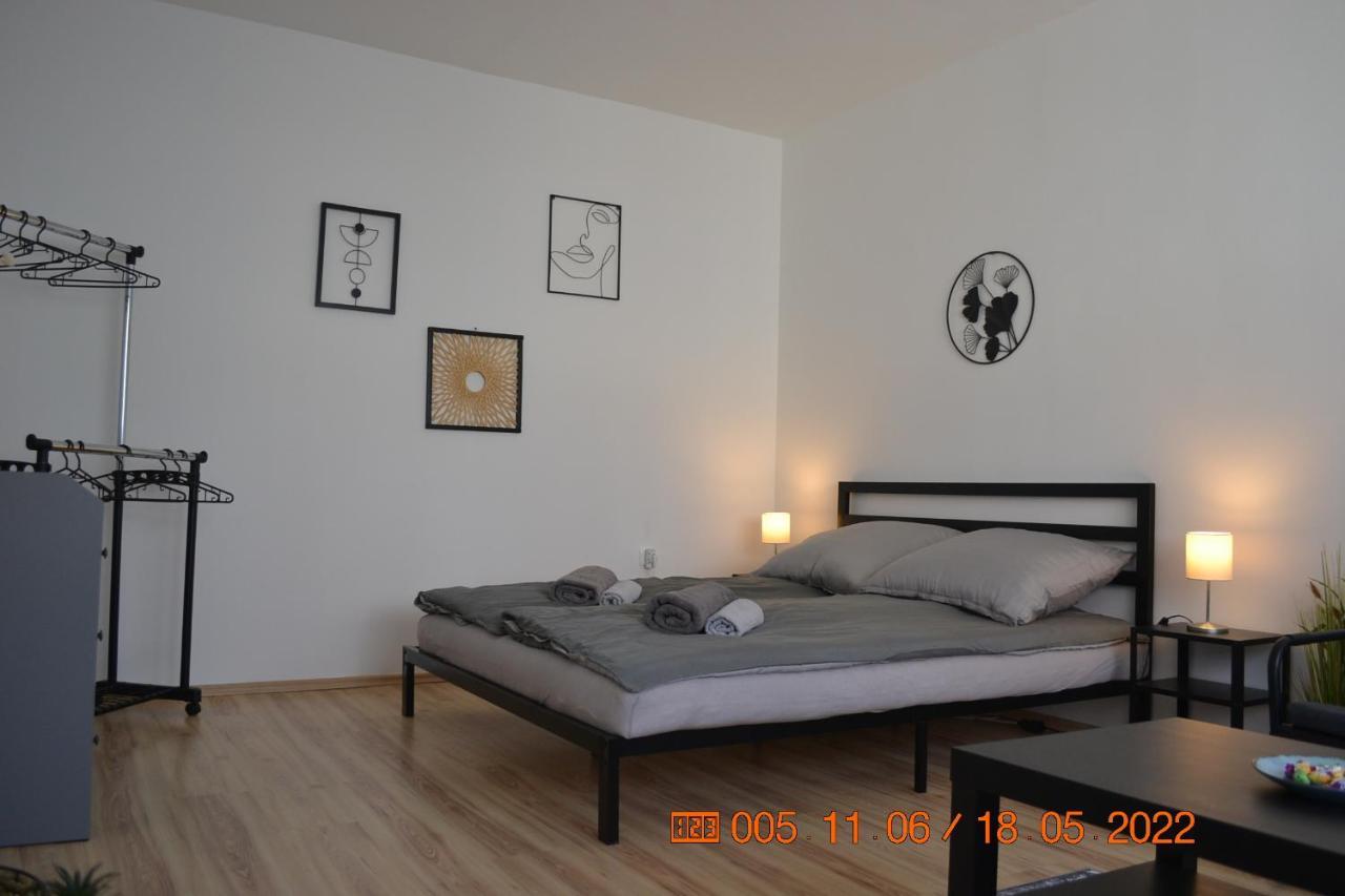 Sziget Apartman Eger Luaran gambar
